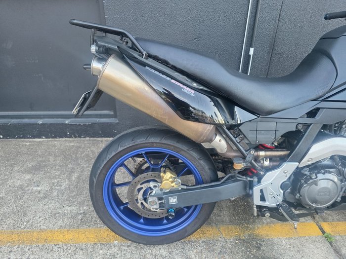 2005 APRILIA PEGASO 650 i.e BLACK