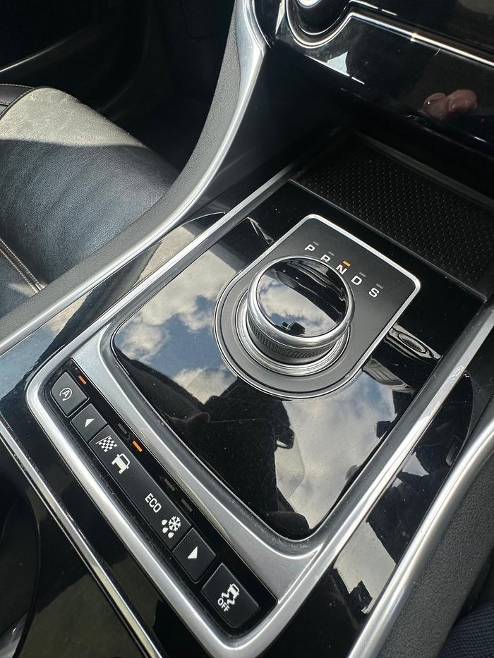 2016 Jaguar XE 20t Prestige X760 MY16 Bluefire Blue