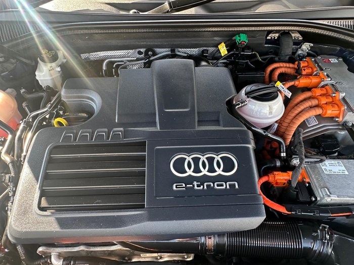 2016 Audi A3 e-tron 8V MY16 Scuba Blue