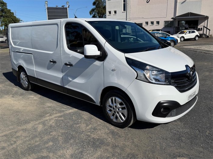 2018 RENAULT TRAFIC FORMULA EDITION LWB X82 MY18 WHITE