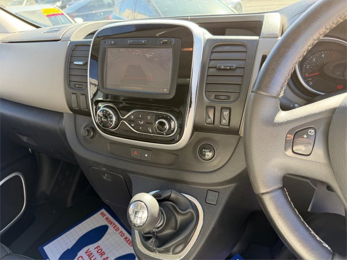 2018 RENAULT TRAFIC FORMULA EDITION LWB X82 MY18 WHITE