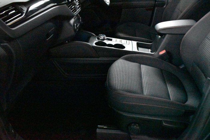 2020 Ford Escape ST-Line