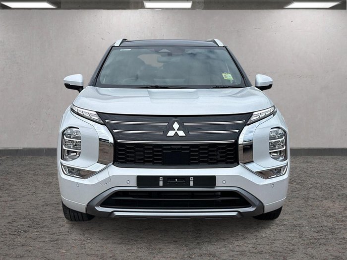 2025 Mitsubishi Outlander Exceed Tourer