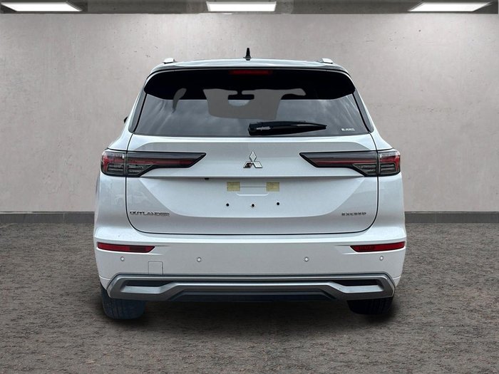 2025 Mitsubishi Outlander Exceed Tourer