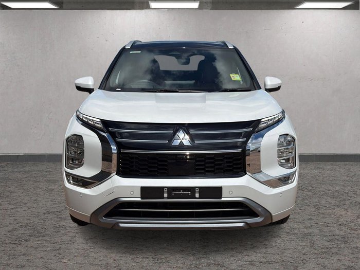 2025 Mitsubishi Outlander Exceed Tourer