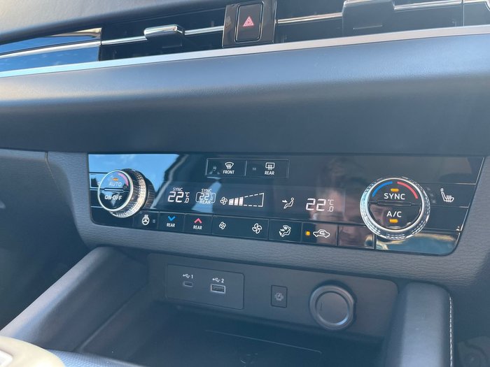 2025 Mitsubishi Outlander PHEV Exceed