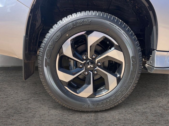 2025 Mitsubishi Pajero Sport Exceed