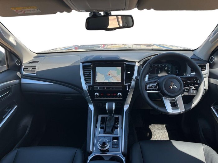 2025 Mitsubishi Pajero Sport Exceed