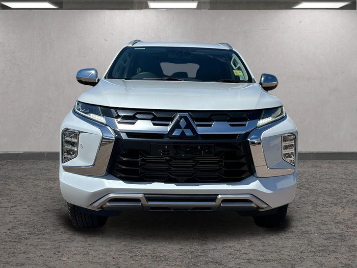 Mitsubishi Pajero Sport Exceed