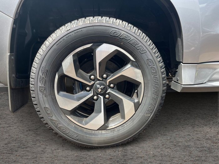 2025 Mitsubishi Pajero Sport Exceed