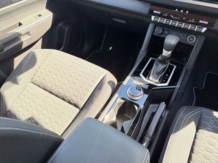 2025 Mitsubishi Triton GLS