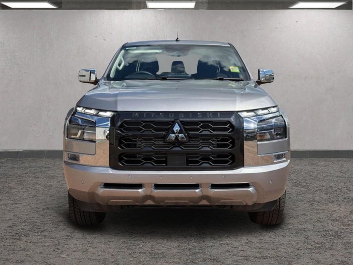 2025 Mitsubishi Triton GLS
