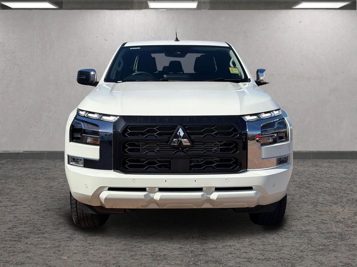 2025 Mitsubishi Triton GLS