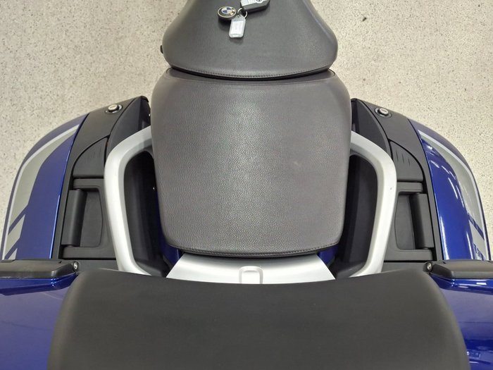 2015 BMW Motorrad R1200 RT GREY