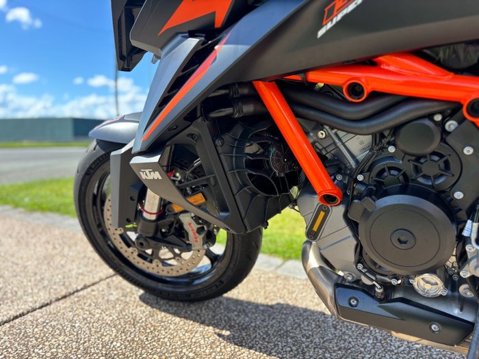 2025 Ktm 1390 SUPER DUKE R Black