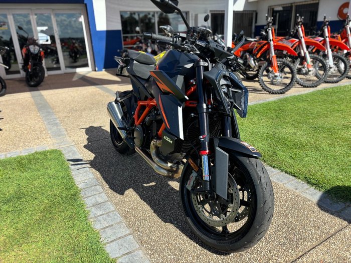 2025 Ktm 1390 SUPER DUKE R Black