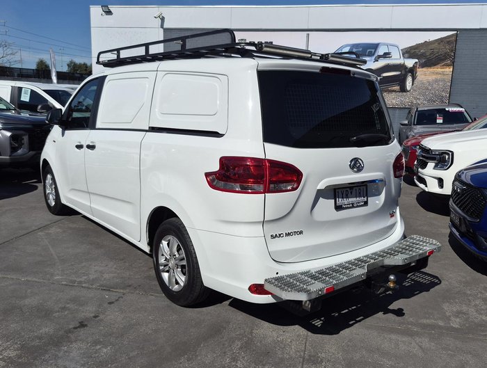 2023 LDV G10 +