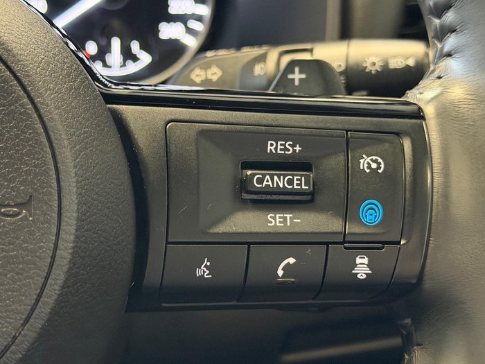 2024 Nissan X-TRAIL ST-L
