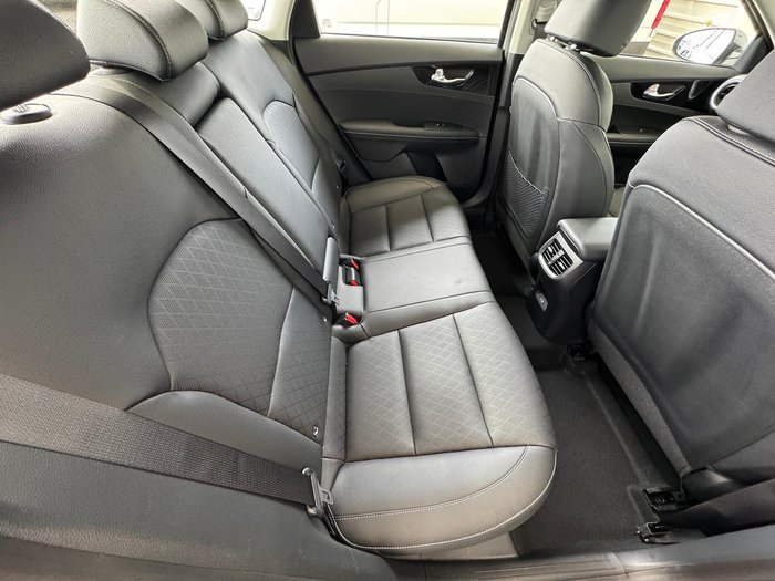 2023 Kia Cerato Sport+