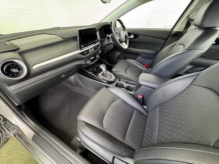 2023 Kia Cerato Sport+