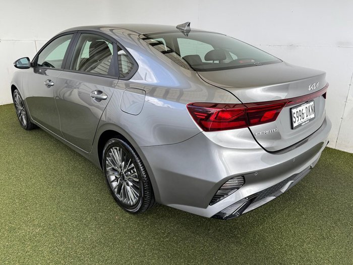 2023 Kia Cerato Sport+