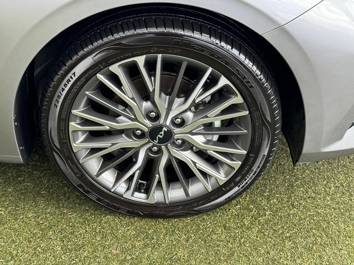 2023 Kia Cerato Sport+