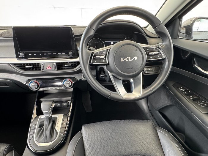 2023 Kia Cerato Sport+