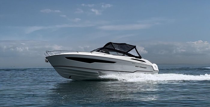 2023 PARKER 850 Voyager