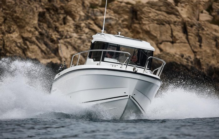 2023 PARKER 700 Pilothouse