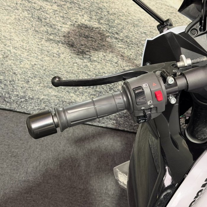 2013 Kawasaki NINJA 1000 White