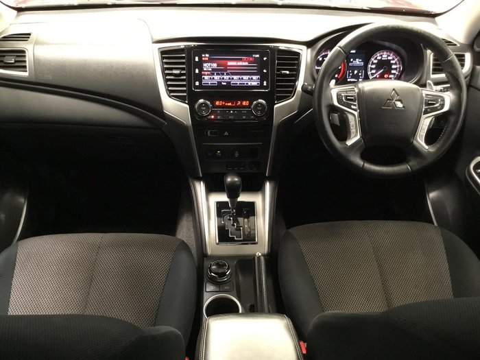 2021 Mitsubishi Triton GLX