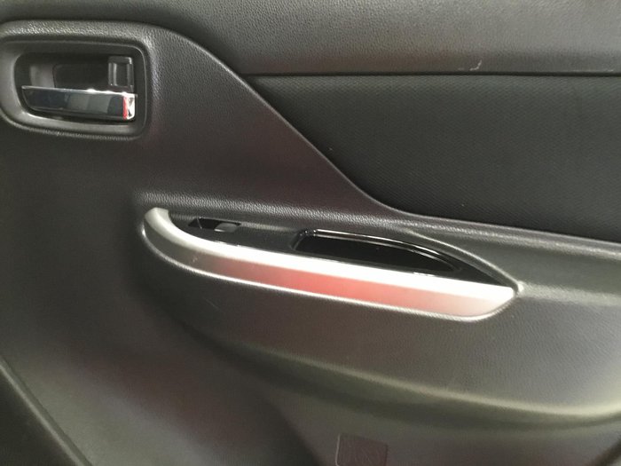 2021 Mitsubishi Triton GLX