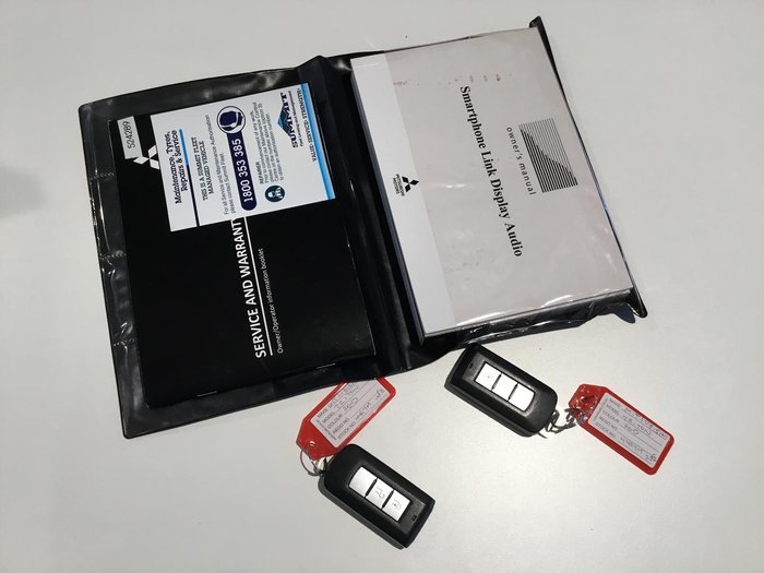 2021 Mitsubishi Triton GLX