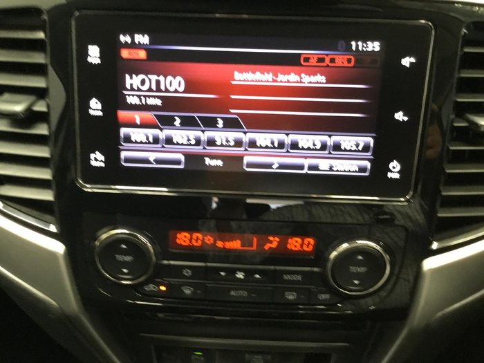 2021 Mitsubishi Triton GLX