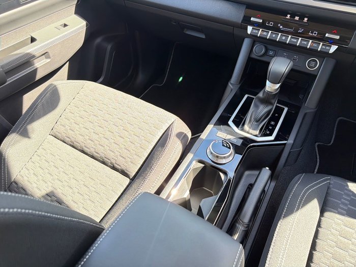 2000 Mitsubishi Triton