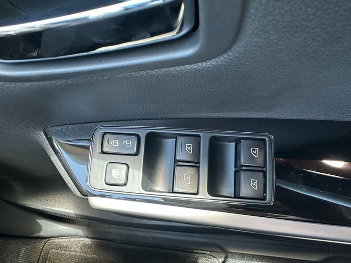 2000 Mitsubishi Pajero Sport