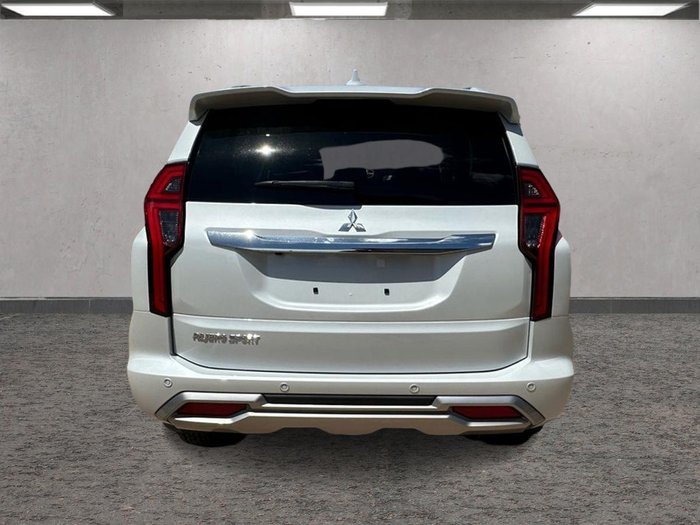 2000 Mitsubishi Pajero Sport