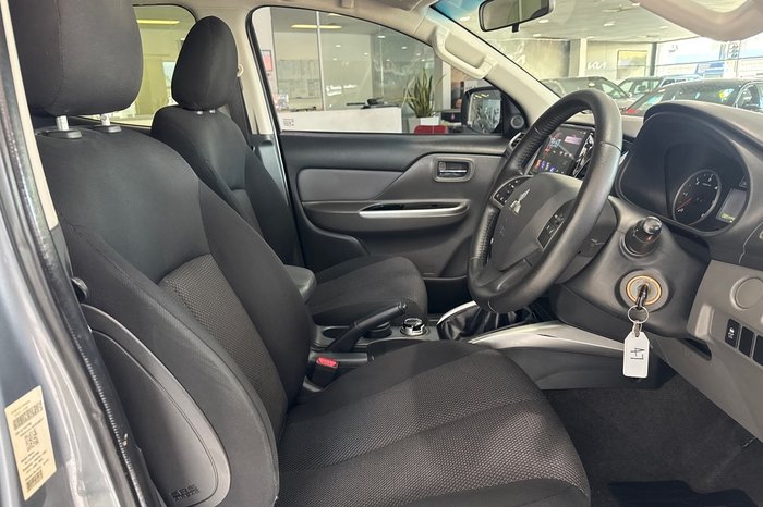 2015 Mitsubishi Triton GLS