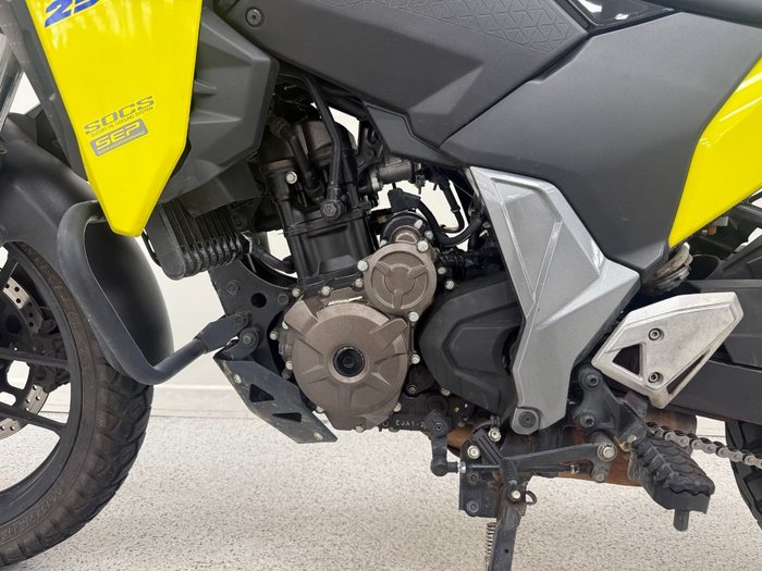 2024 Suzuki 2024 Suzuki 250CC V-STROM 250SX (DS250RLM4) Yellow