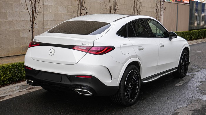 2025 Mercedes-Benz GLC-Class