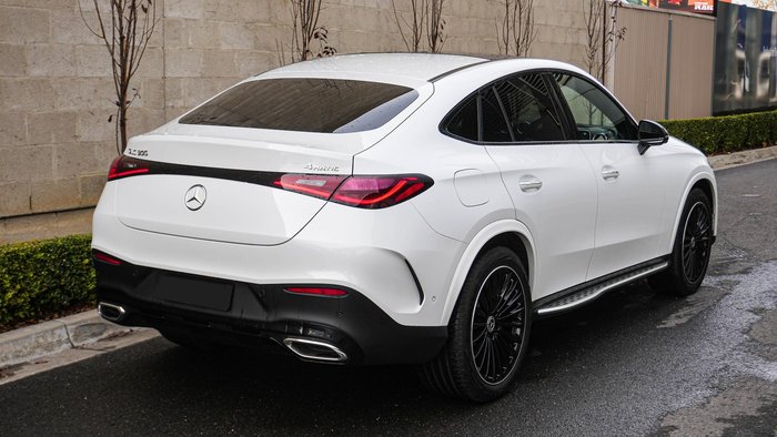 2025 Mercedes-Benz GLC-Class