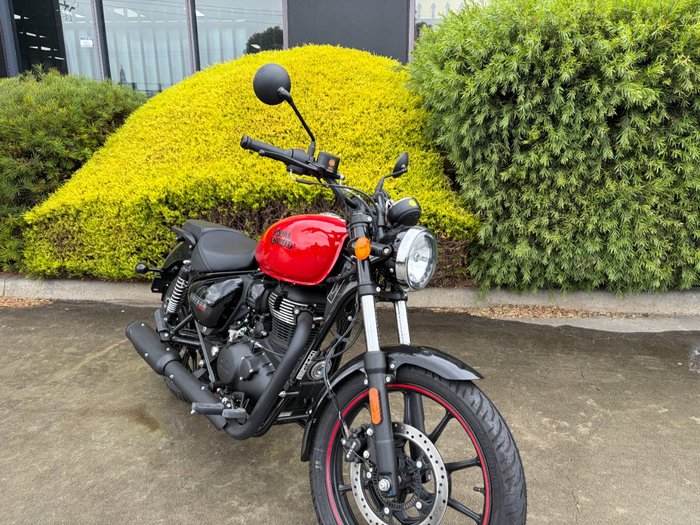 2024 Royal Enfield METEOR 350 FIREBALL Red