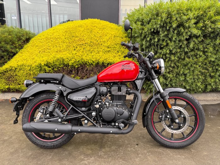 2024 Royal Enfield METEOR 350 FIREBALL Red