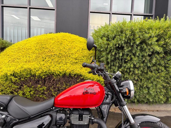 2024 Royal Enfield METEOR 350 FIREBALL Red