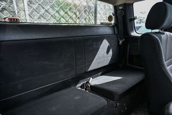 2013 Toyota Hilux SR5