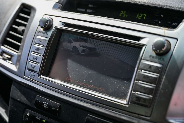 2013 Toyota Hilux SR5