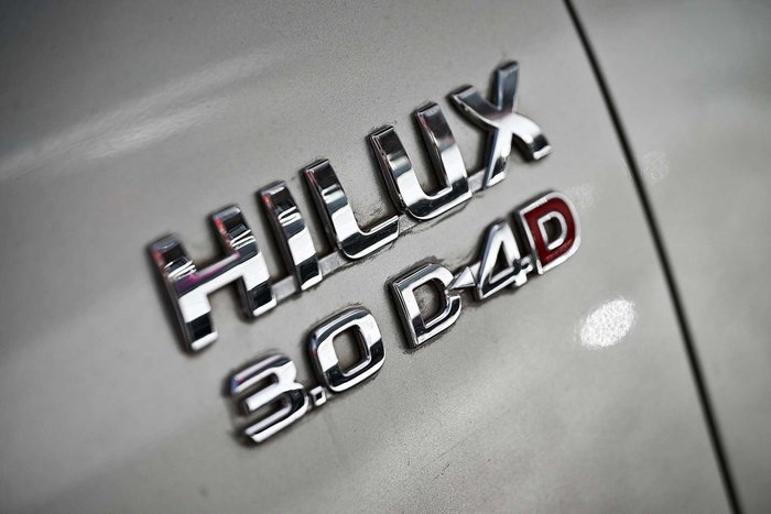 2013 Toyota Hilux SR5