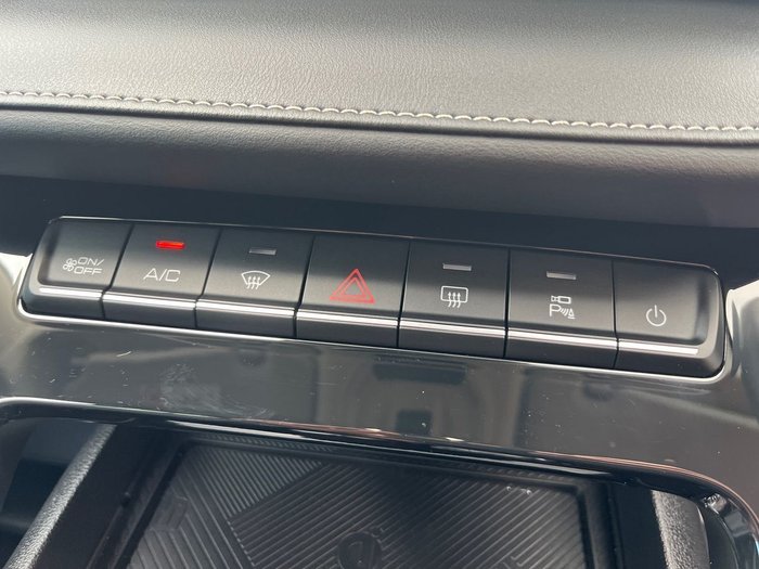 2025 Mitsubishi Outlander