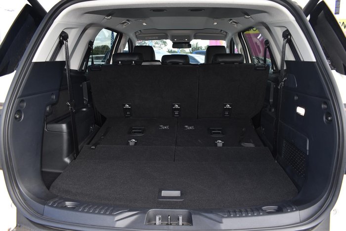 2025 Ford Everest Sport