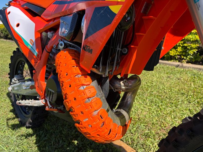 2025 Ktm 300 EXC CHAMPIONS EDITION Orange